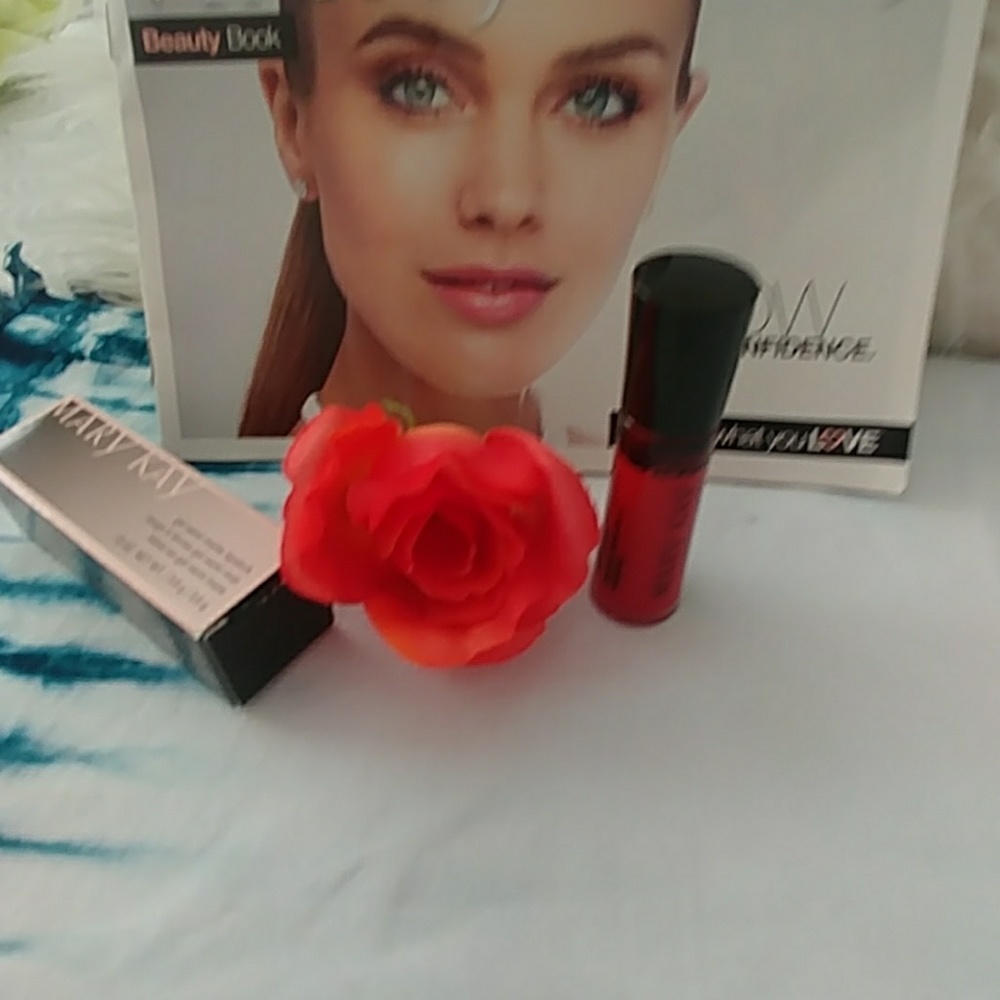Lip gloss